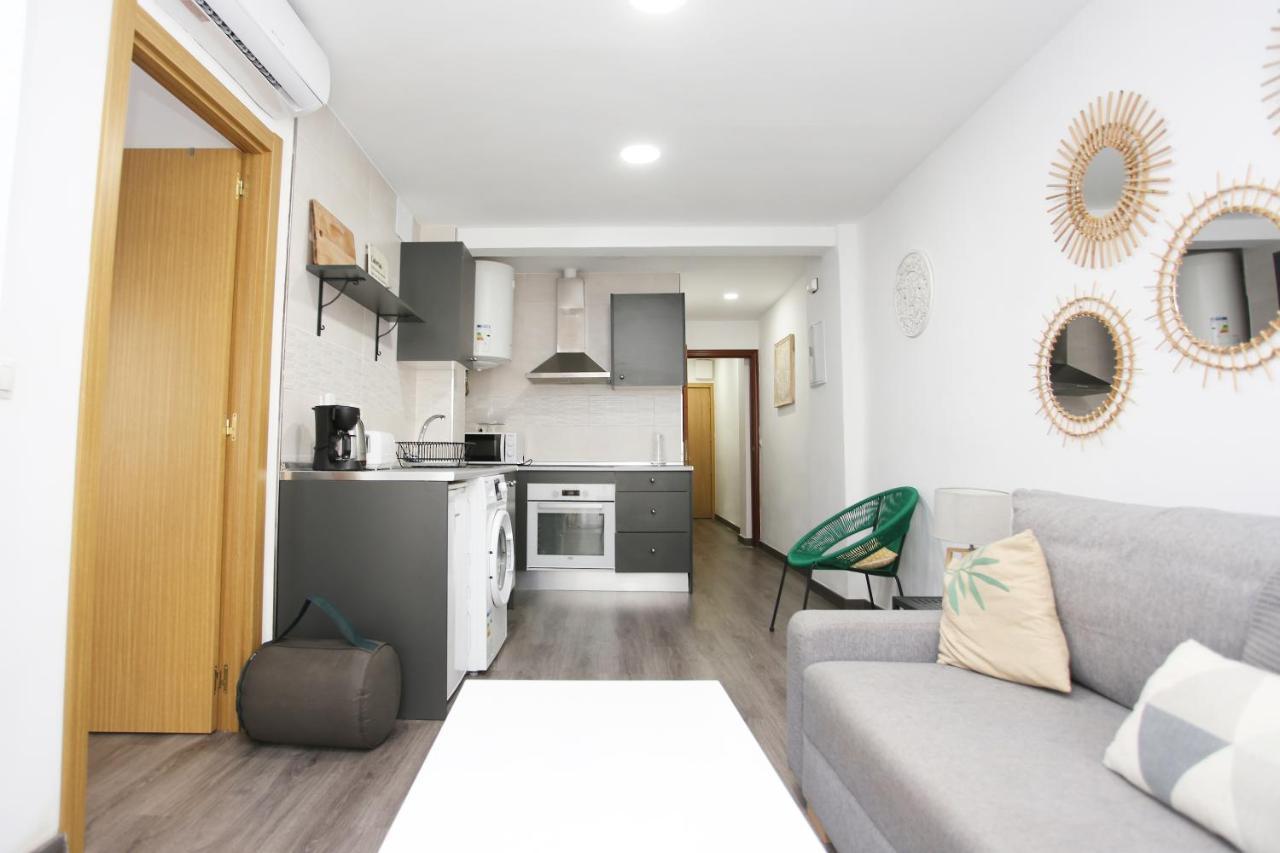 Apartamento En Calle Mendoza - Zona Huelin & 300 Mts De La Playa Apartman Málaga Kültér fotó