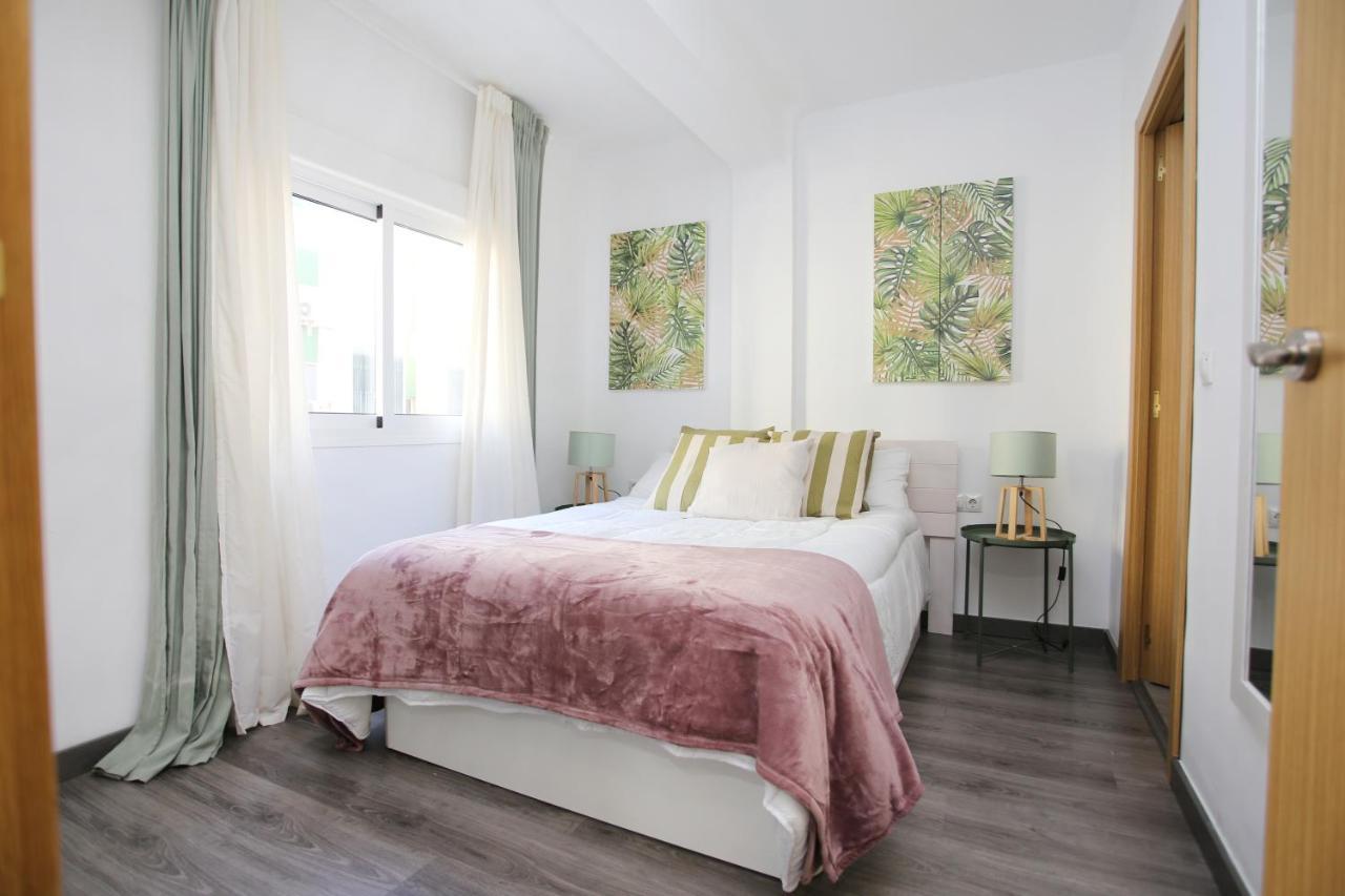 Apartamento En Calle Mendoza - Zona Huelin & 300 Mts De La Playa Apartman Málaga Kültér fotó