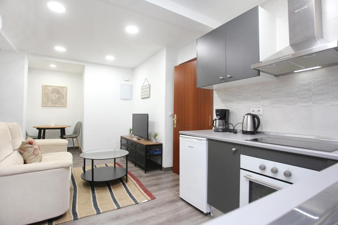 Apartamento En Calle Mendoza - Zona Huelin & 300 Mts De La Playa Apartman Málaga Kültér fotó