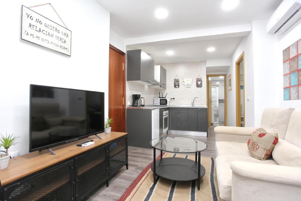 Apartamento En Calle Mendoza - Zona Huelin & 300 Mts De La Playa Apartman Málaga Kültér fotó
