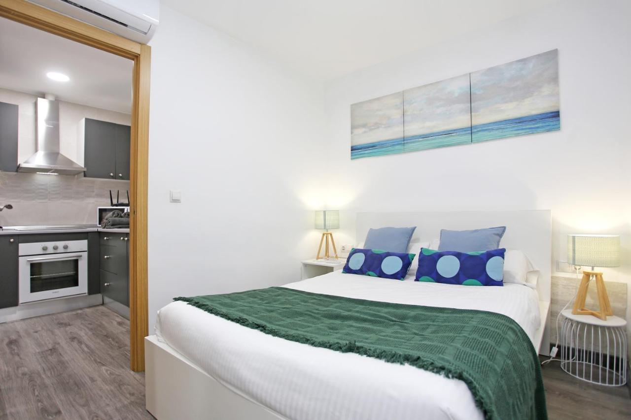 Apartamento En Calle Mendoza - Zona Huelin & 300 Mts De La Playa Apartman Málaga Kültér fotó