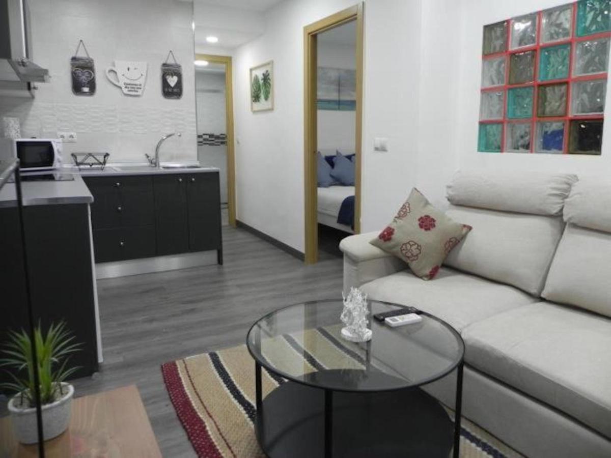Apartamento En Calle Mendoza - Zona Huelin & 300 Mts De La Playa Apartman Málaga Kültér fotó